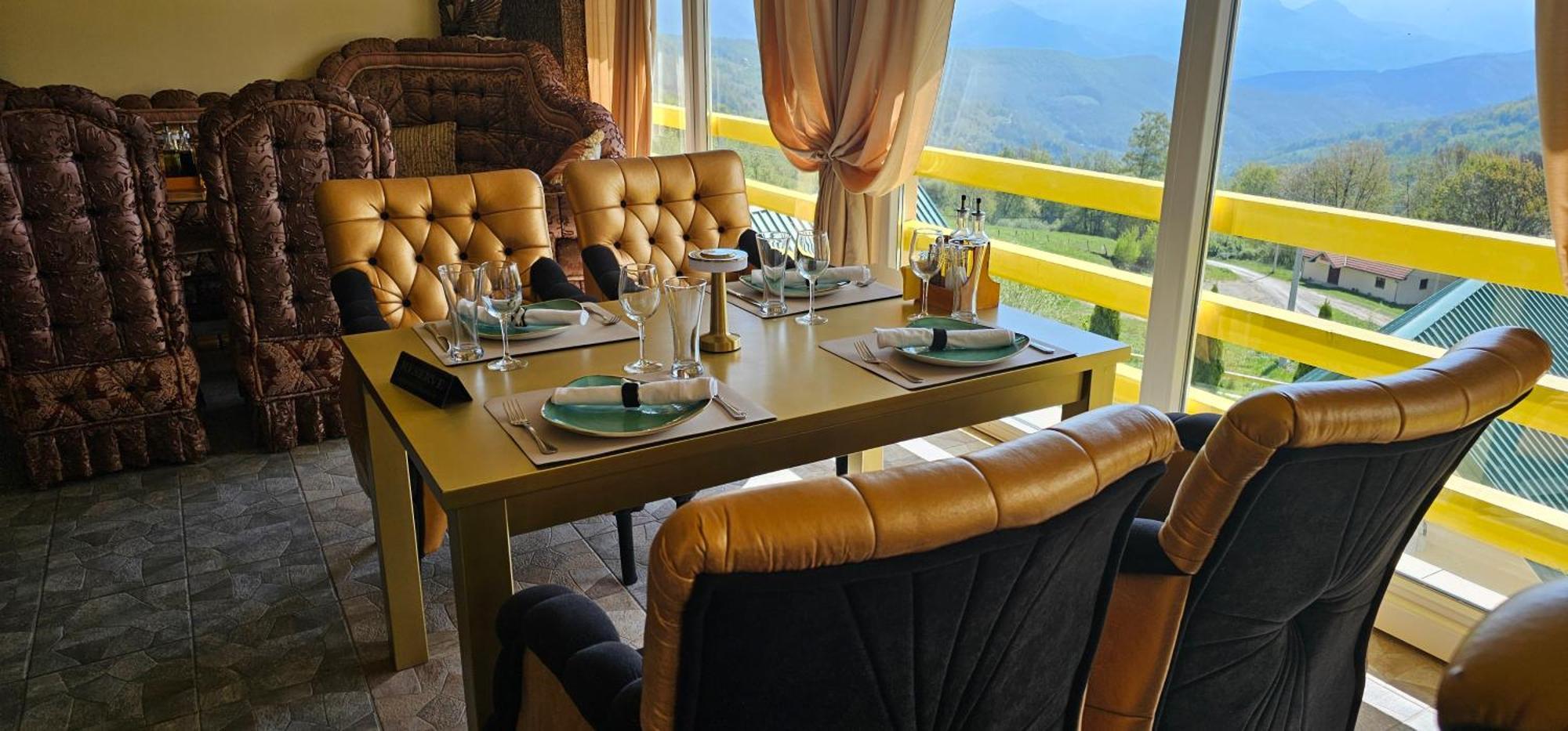 Bali Mountain Resort Montenegro บิเยโลโปลเย ภายนอก รูปภาพ