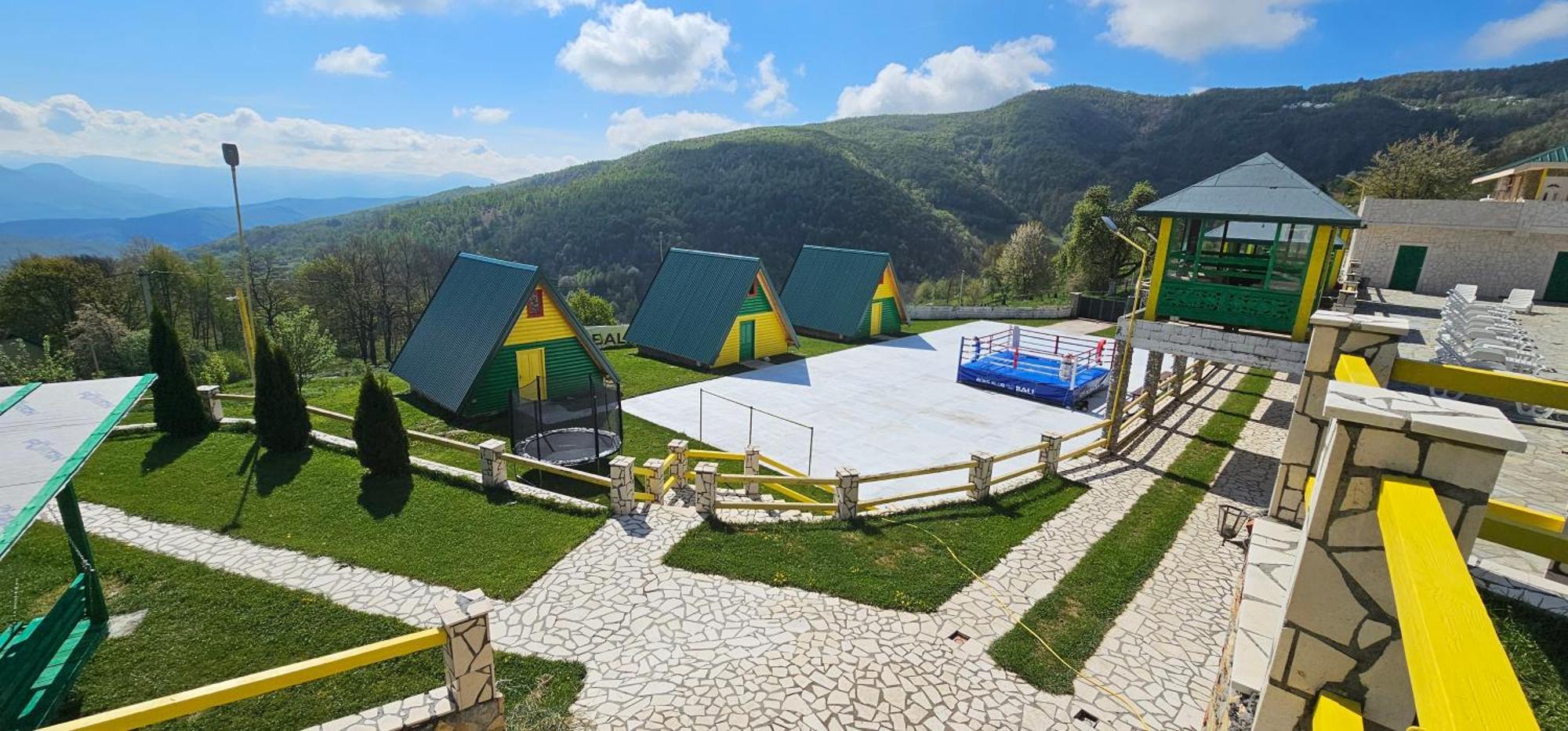 Bali Mountain Resort Montenegro บิเยโลโปลเย ภายนอก รูปภาพ