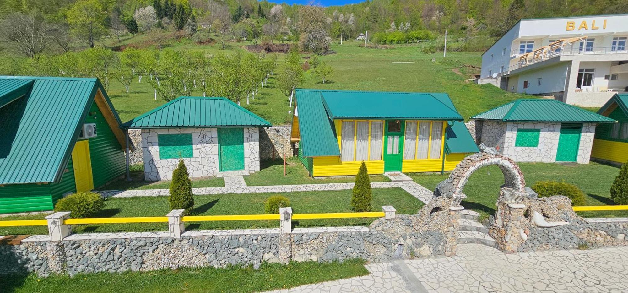 Bali Mountain Resort Montenegro บิเยโลโปลเย ภายนอก รูปภาพ