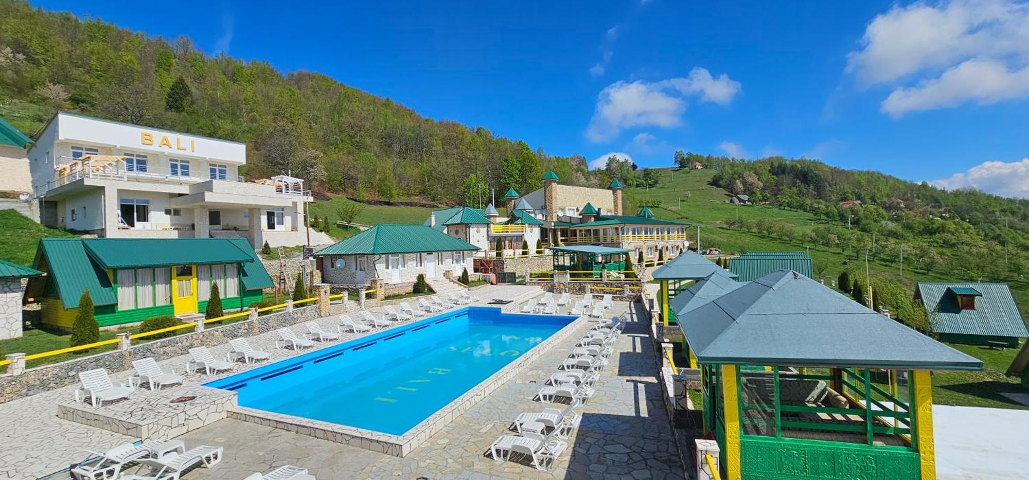 Bali Mountain Resort Montenegro บิเยโลโปลเย ภายนอก รูปภาพ