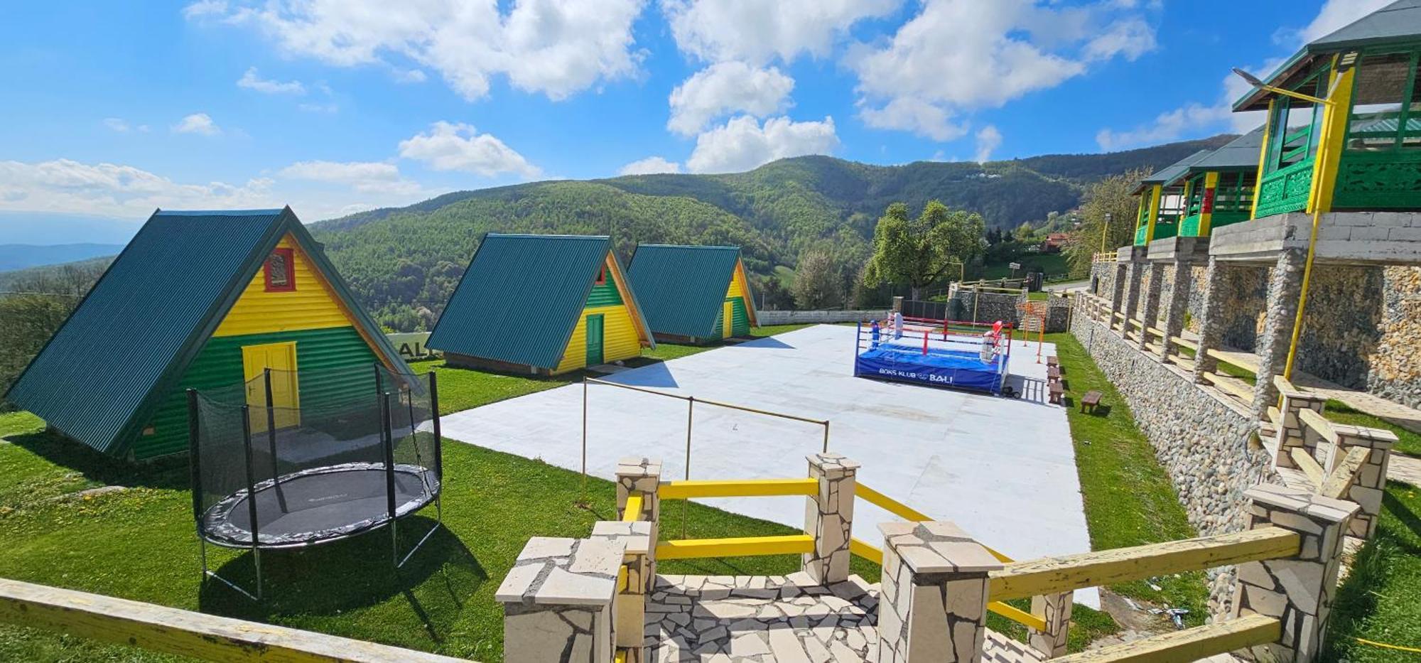 Bali Mountain Resort Montenegro บิเยโลโปลเย ภายนอก รูปภาพ